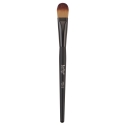 Picture of Ben Nye - Wide Contour Brush FCB-18